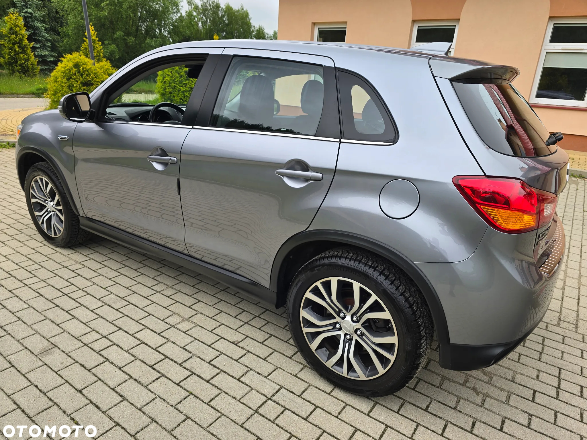 Mitsubishi ASX 1.6 2WD Diamant Edition - 18