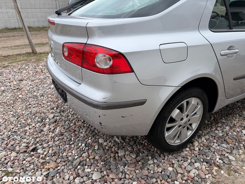 Renault Laguna 1.6 16V Avantage - 25