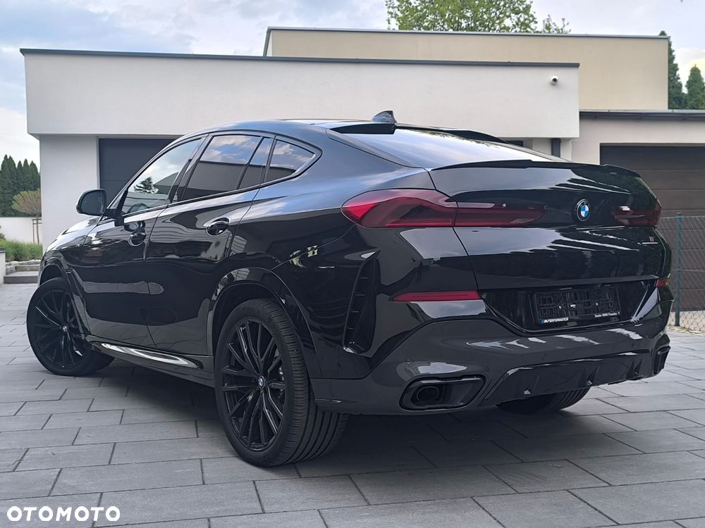 BMW X6 - 10