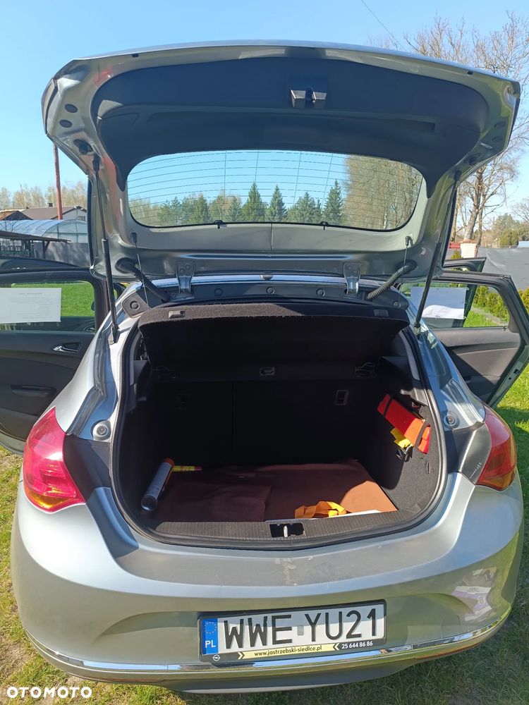 Opel Astra - 13