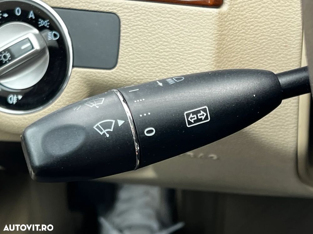Mercedes-Benz E - 20