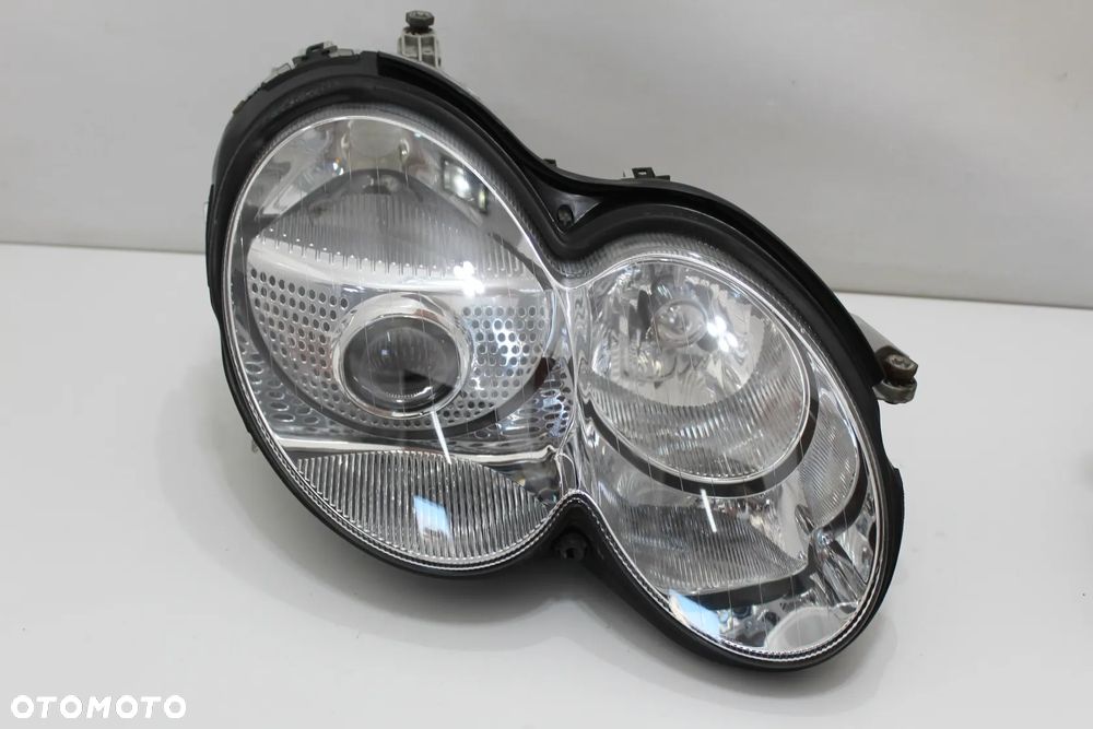 Reflektory bixenon komplet lampa prawa lewa reflektor prawy+lewy stan BDB Mercedes SL R230 SL500 Europa - 19