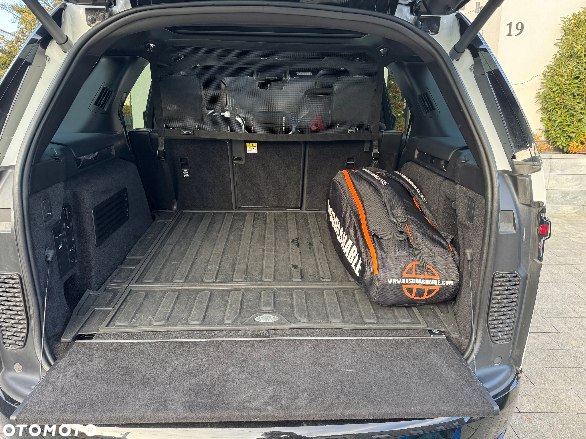 Land Rover Discovery - 19