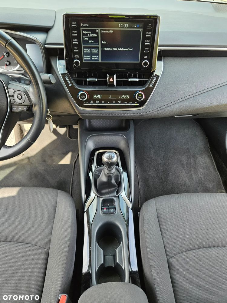 Toyota Corolla 1.5 Comfort - 23