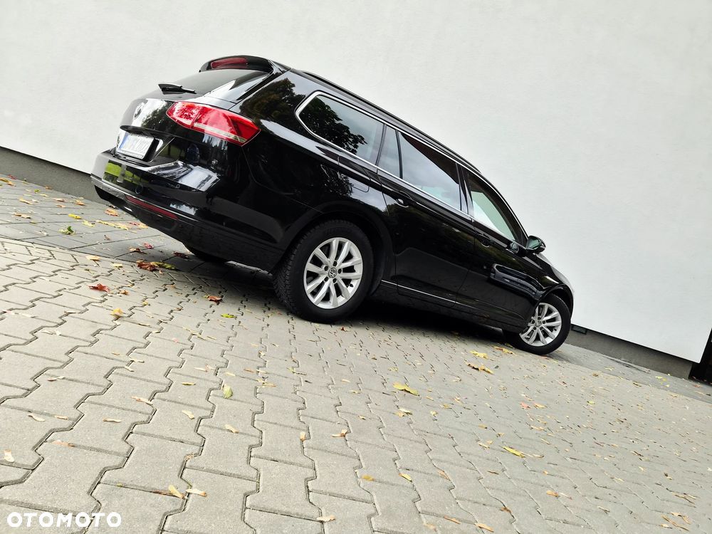 Volkswagen Passat Variant 2.0 TDI BMT Comfortline - 16