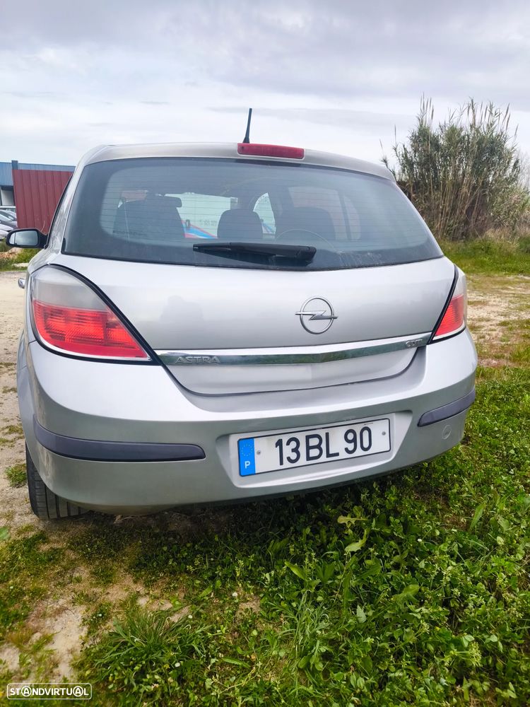 Opel Astra 1.3 CDTI Cosmo - 3