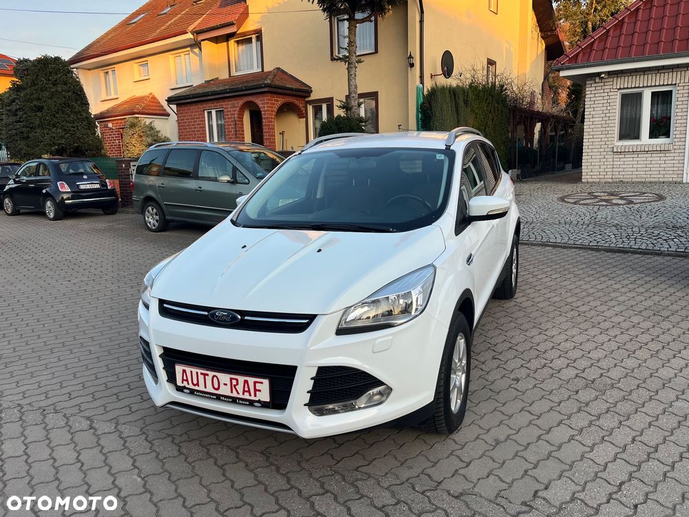 Ford Kuga 2.0 TDCi 4x2 Trend - 12