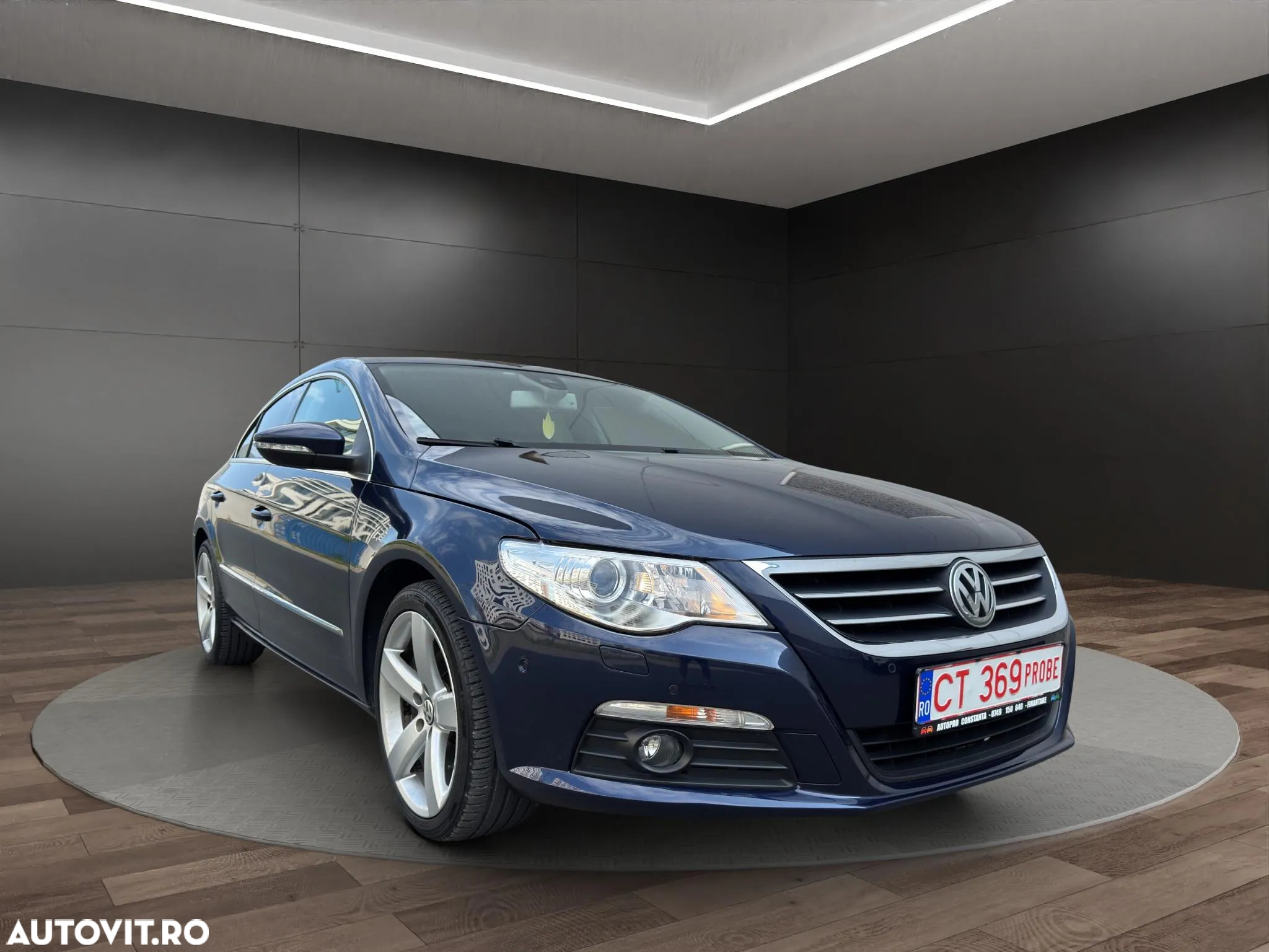 Volkswagen Passat CC 2.0 TDI 4Motion DSG BlueMotion Technolog - 2
