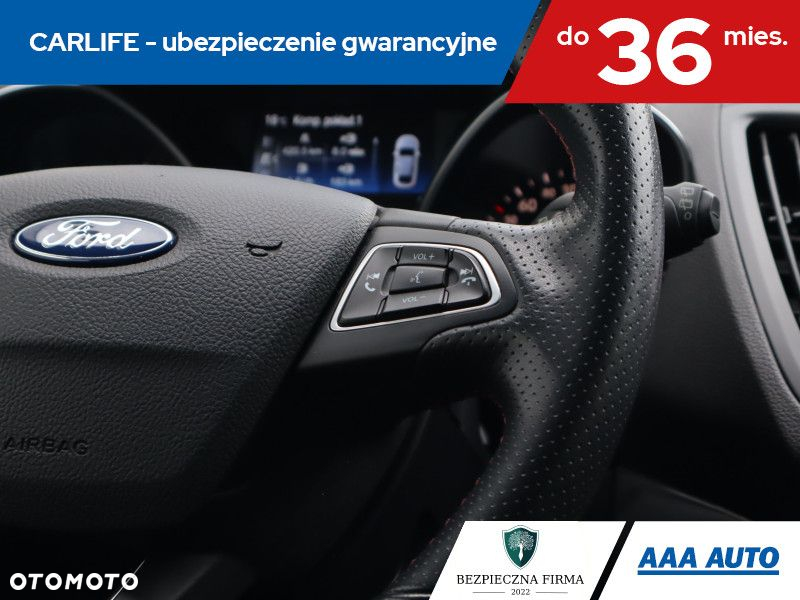 Ford Kuga - 18