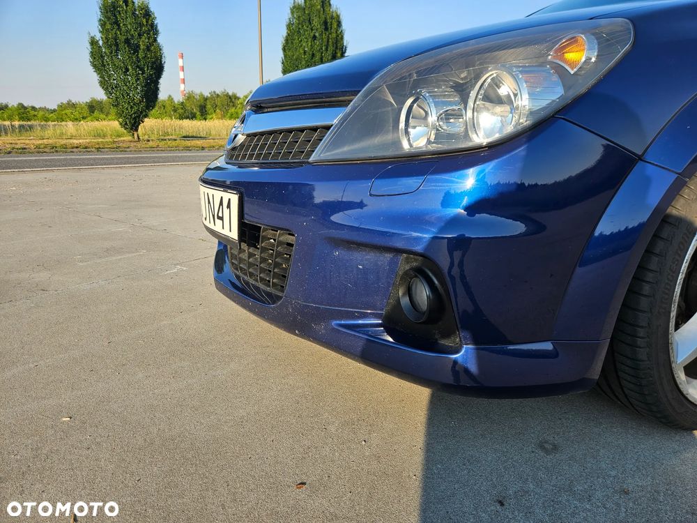 Opel Astra 1.6 T Sport - 38