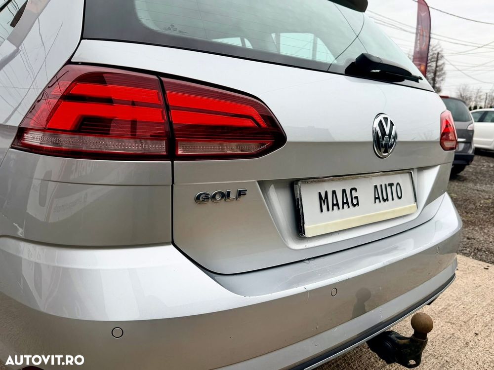 Volkswagen Golf 1.6 TDI Comfortline - 33