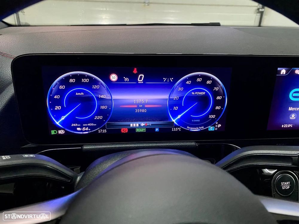 Mercedes-Benz EQA 250+ AMG Line - 40