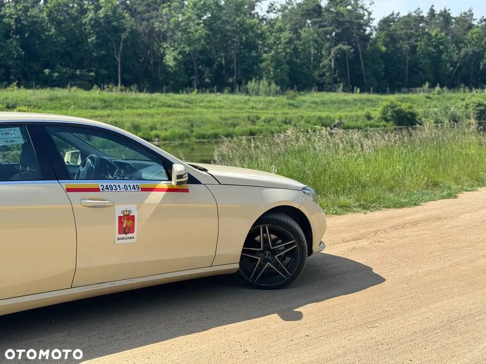 Mercedes-Benz Klasa E 200 BlueTEC 7G-TRONIC - 12
