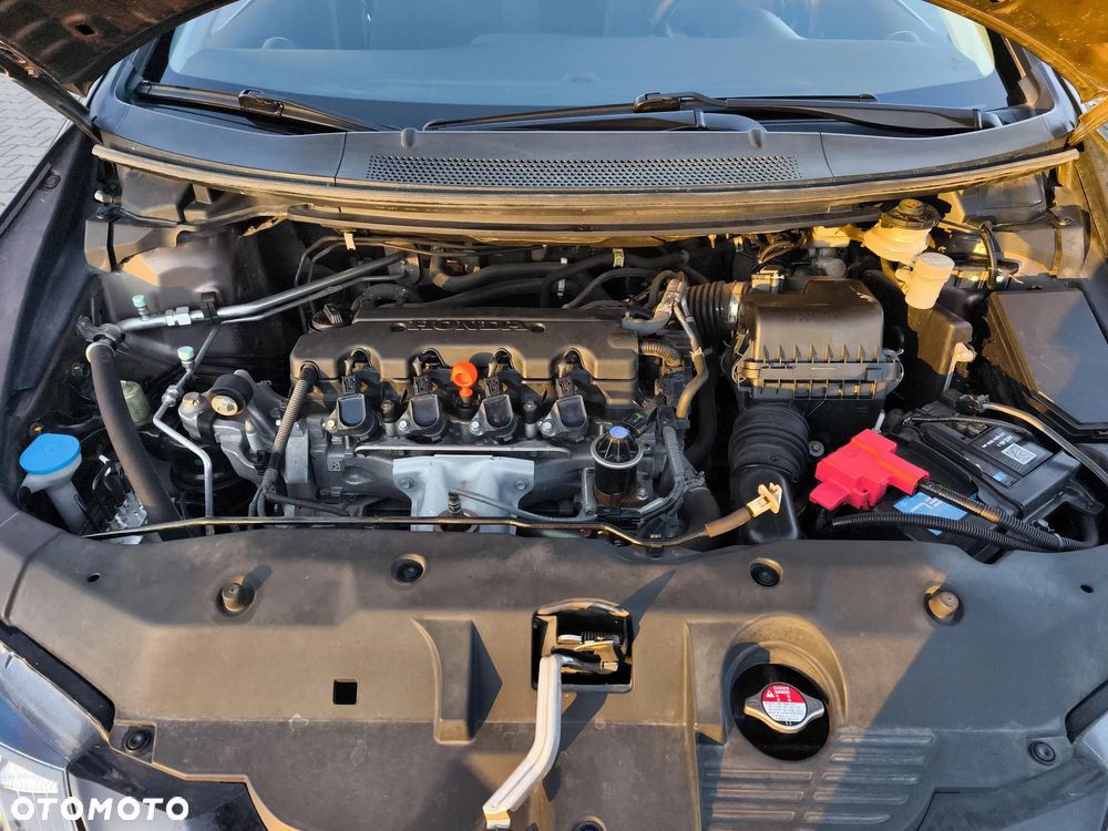 Honda Civic 1.8 Sport - 18