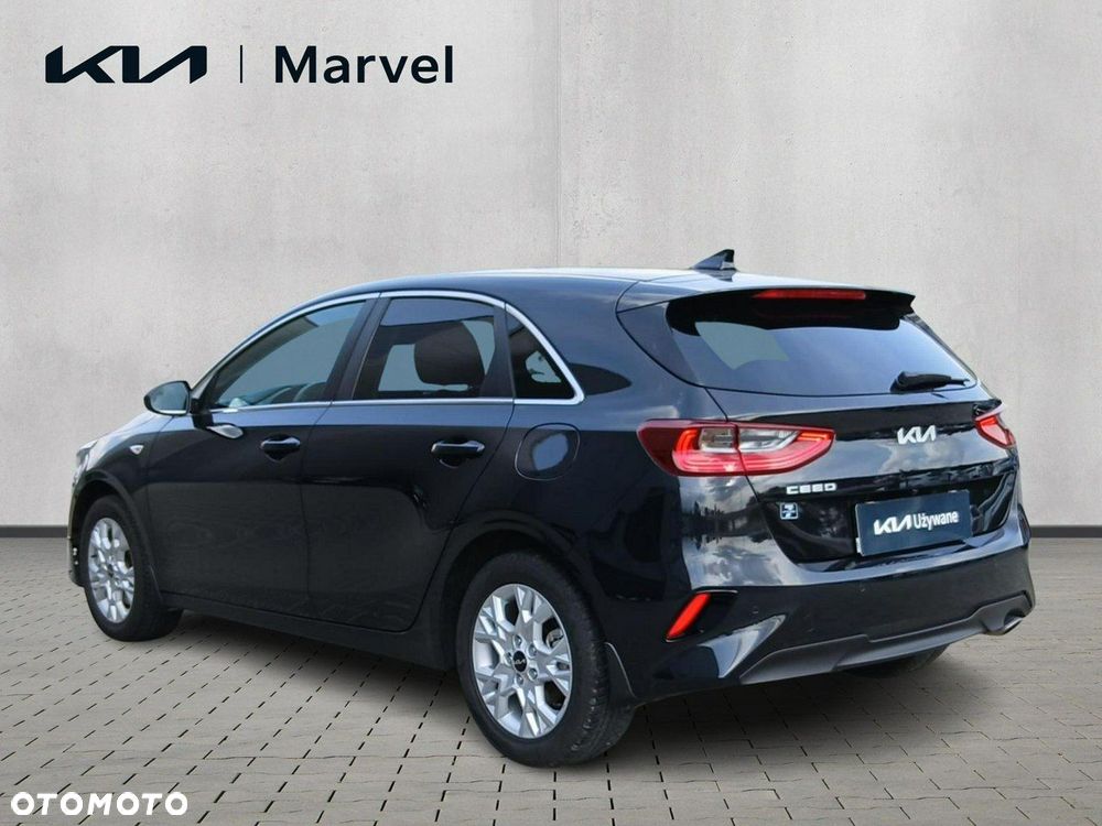 Kia Ceed 1.5 T-GDI M - 3