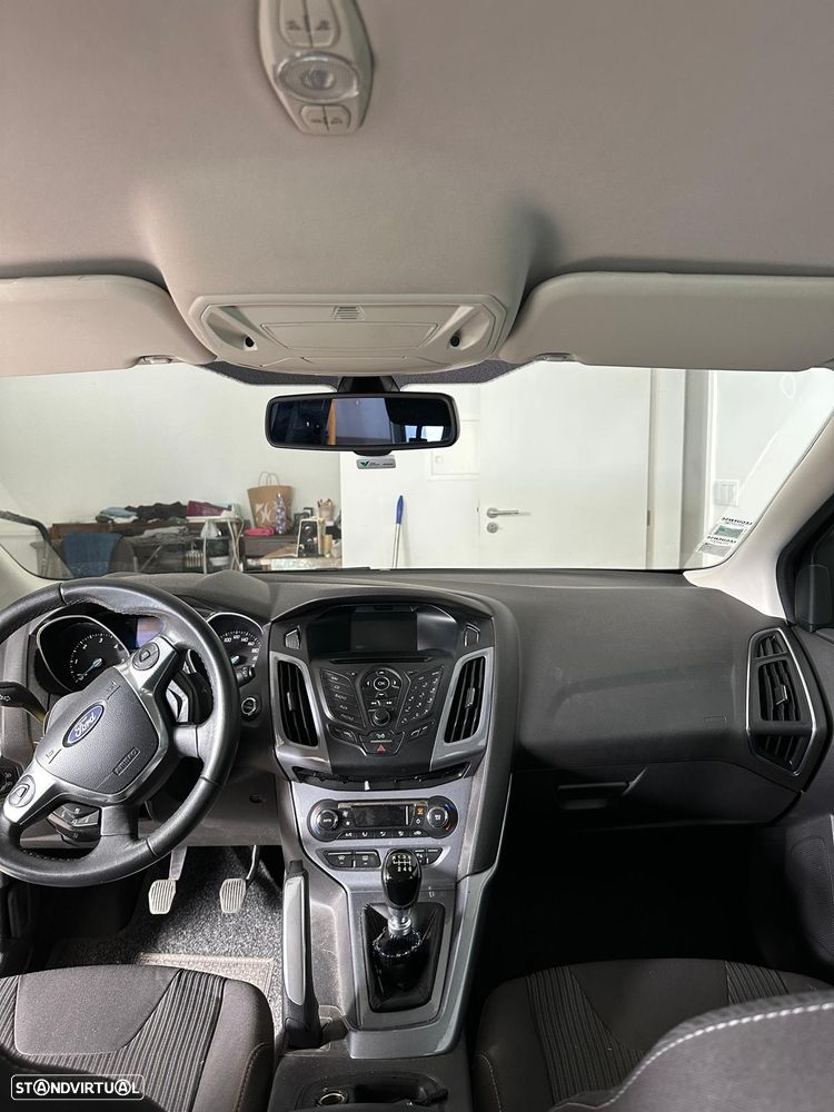 Ford Focus SW 1.6 TDCi Titanium - 8