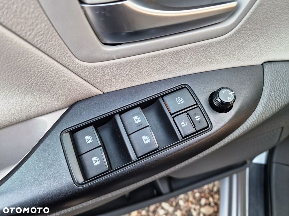 Toyota Sienna - 27