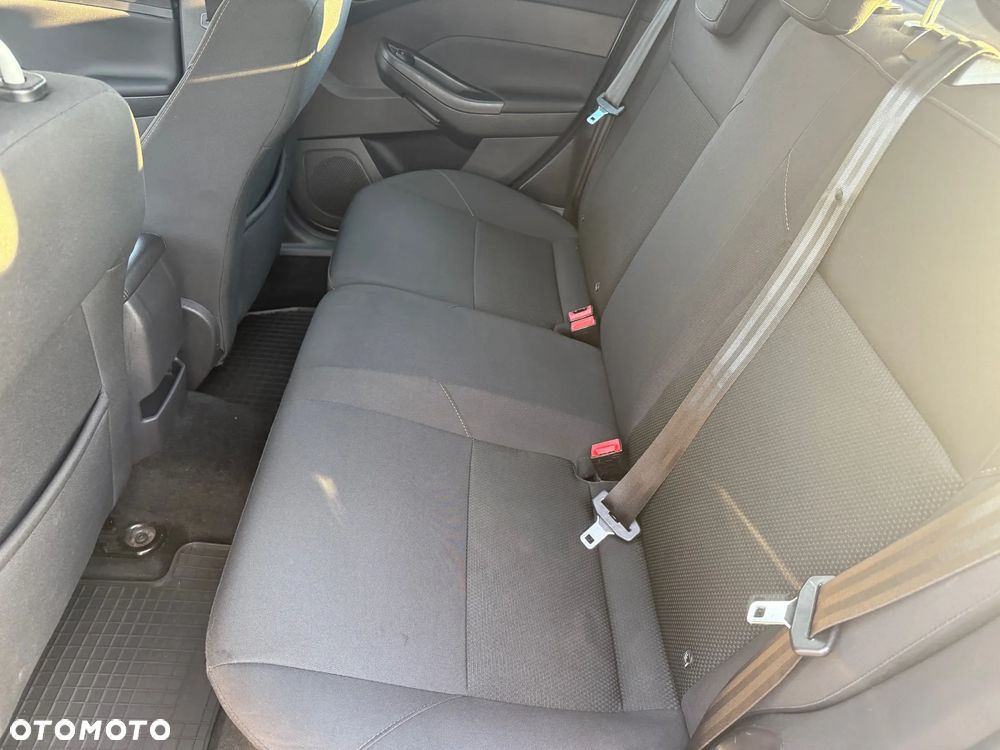 Ford Focus 2.0 TDCi Trend ASS - 11