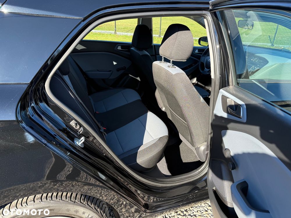 Hyundai i20 1.2 Classic - 36