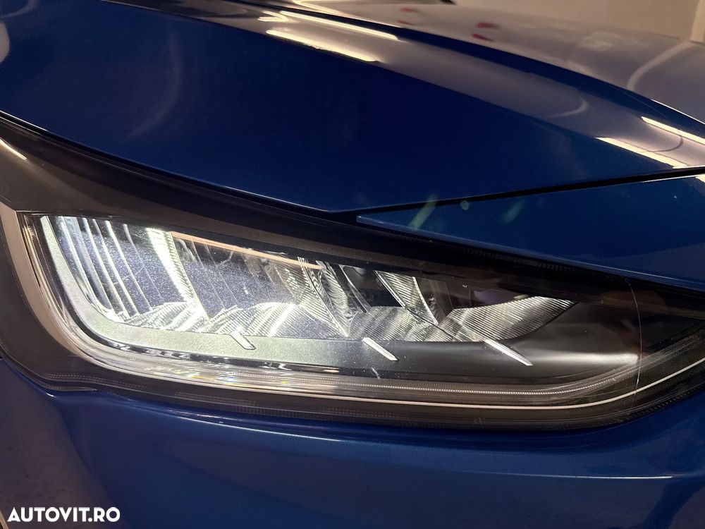 Ford Focus 1.0 EcoBoost MHEV ST-Line X - 27