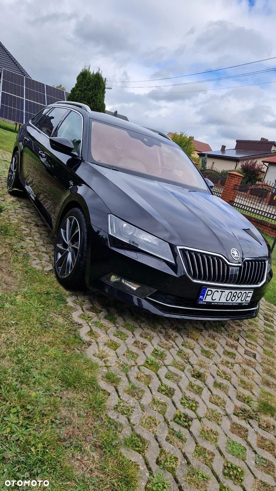 Skoda Superb 2015 photo 2