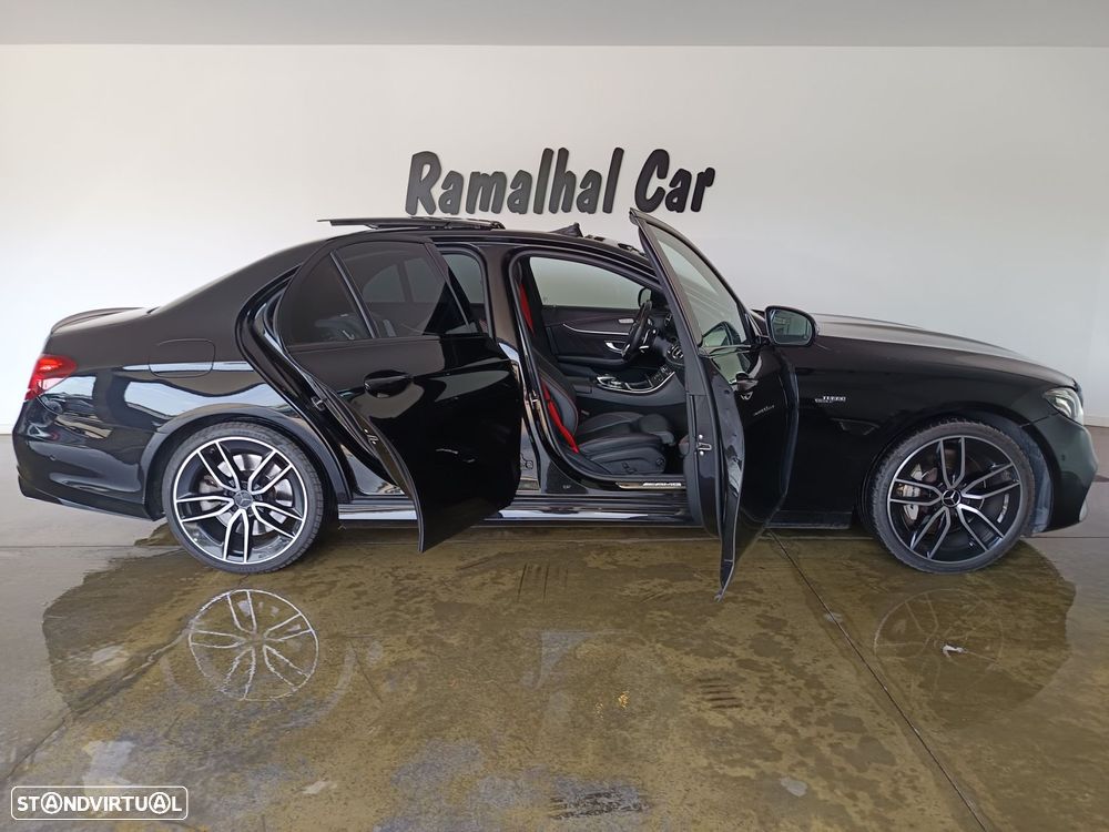 Mercedes-Benz E 53 AMG 4Matic+ - 11