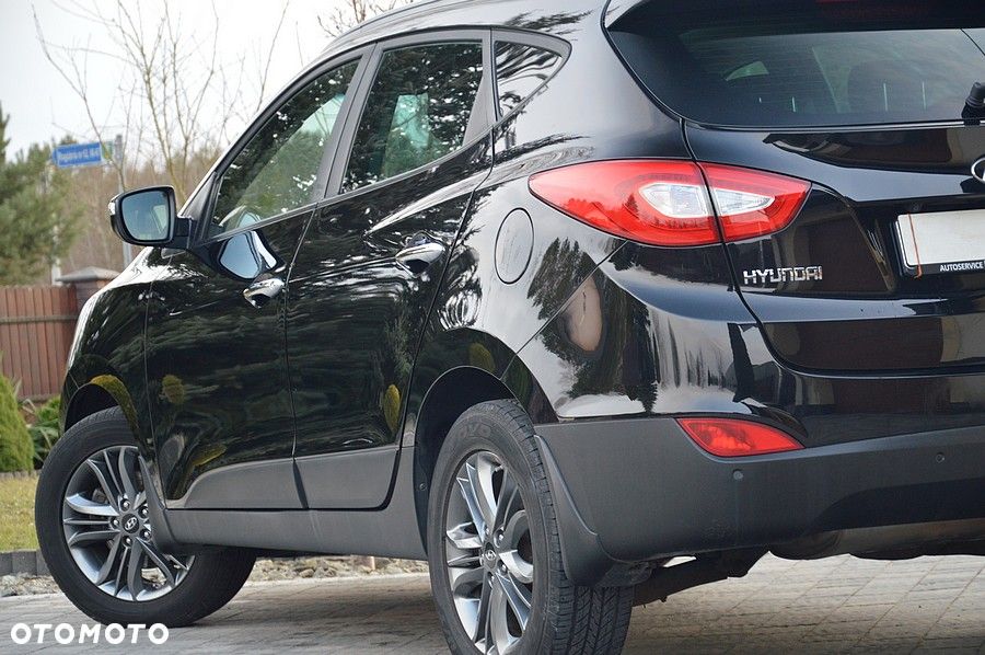 Hyundai ix35 1.6 2WD Fifa World Cup Edition - 17