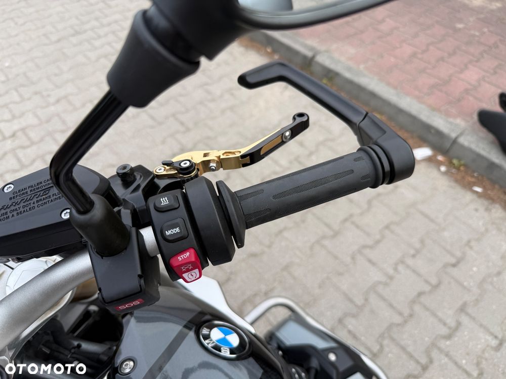 BMW R - 26