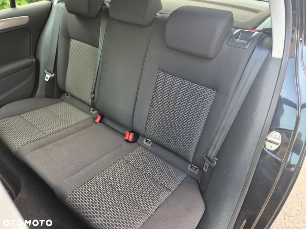 Volkswagen Golf 1.6 Trendline - 15