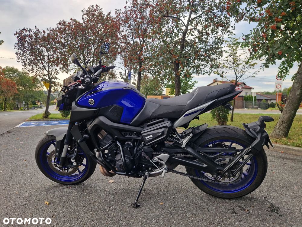 Yamaha MT - 5