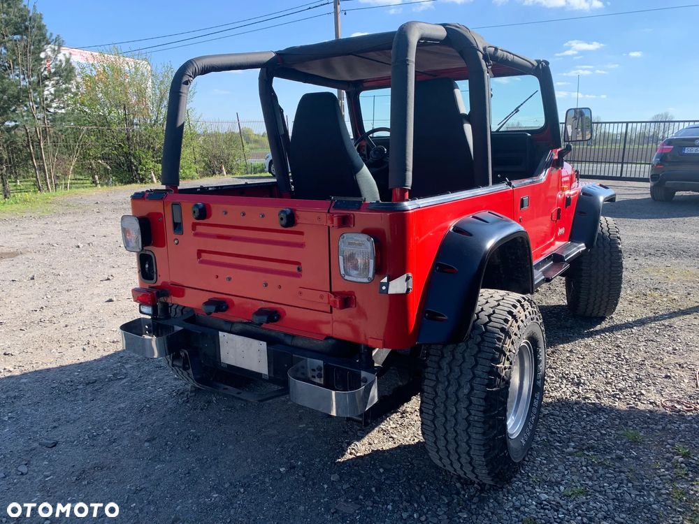 Jeep Wrangler - 18