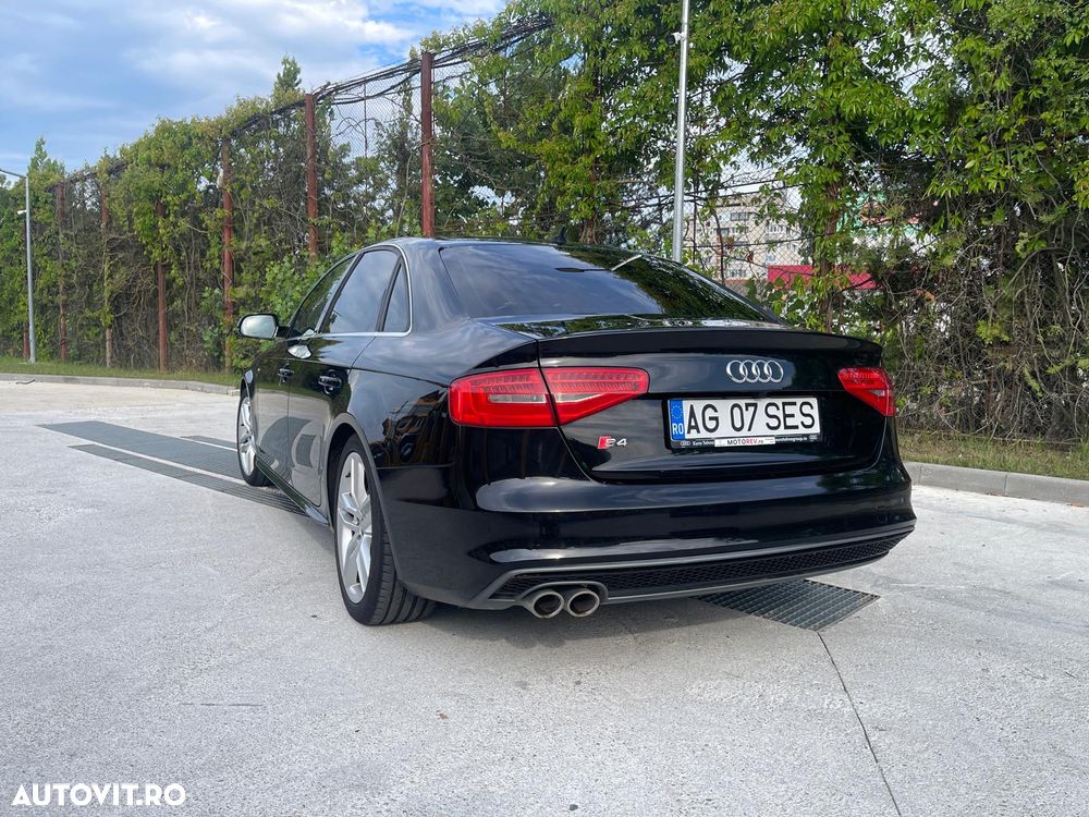 Audi A4 Limuzina 2.0 TDI - 11