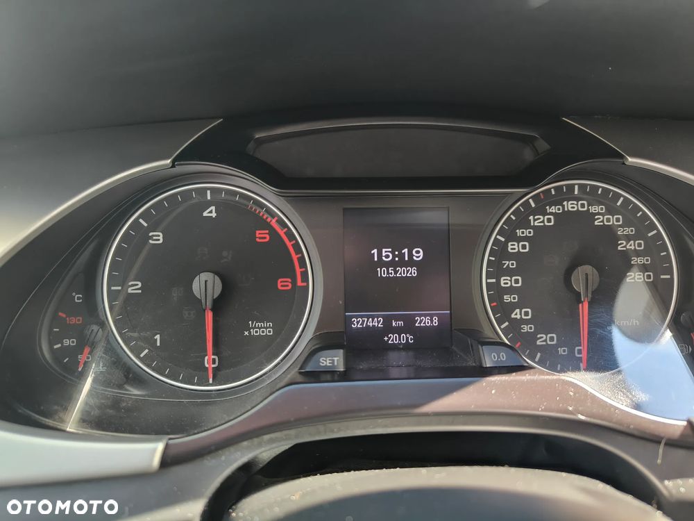 Audi A4 Avant 3.0 TDI DPF quattro tiptronic Ambiente - 15