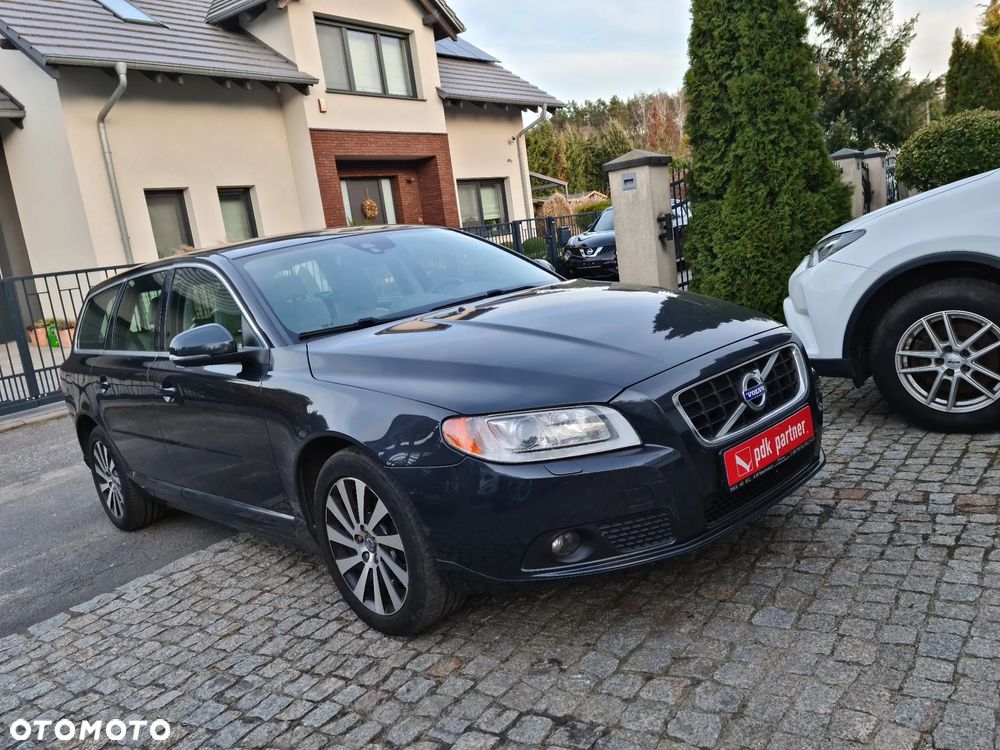 Volvo V70 D3 Summum - 7