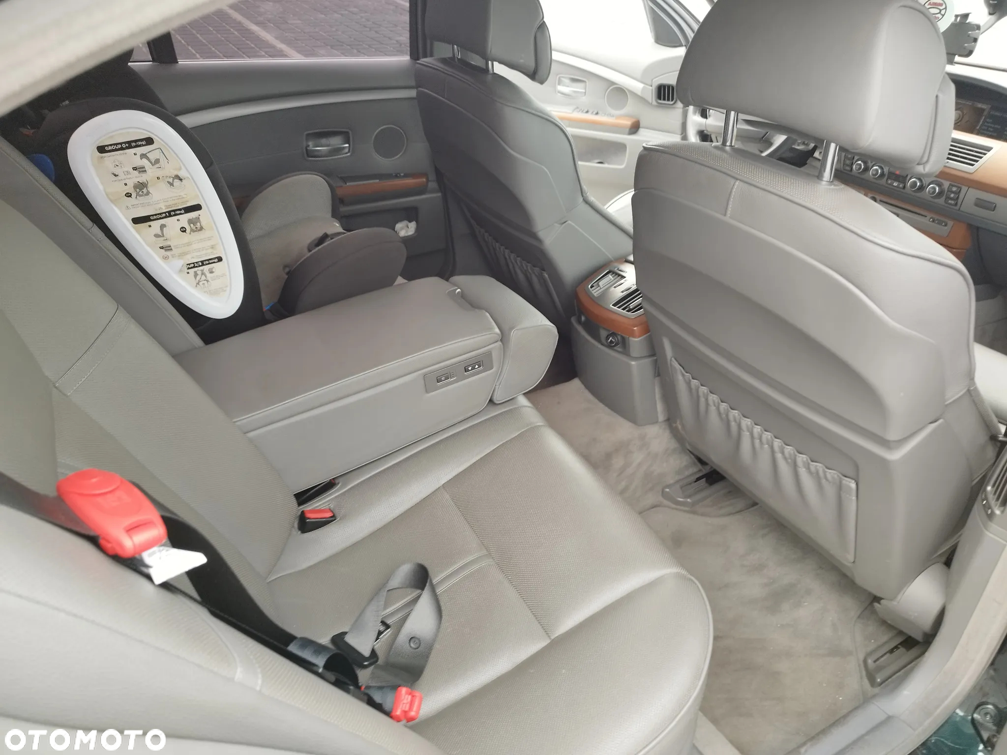 BMW Seria 7 745d - 15