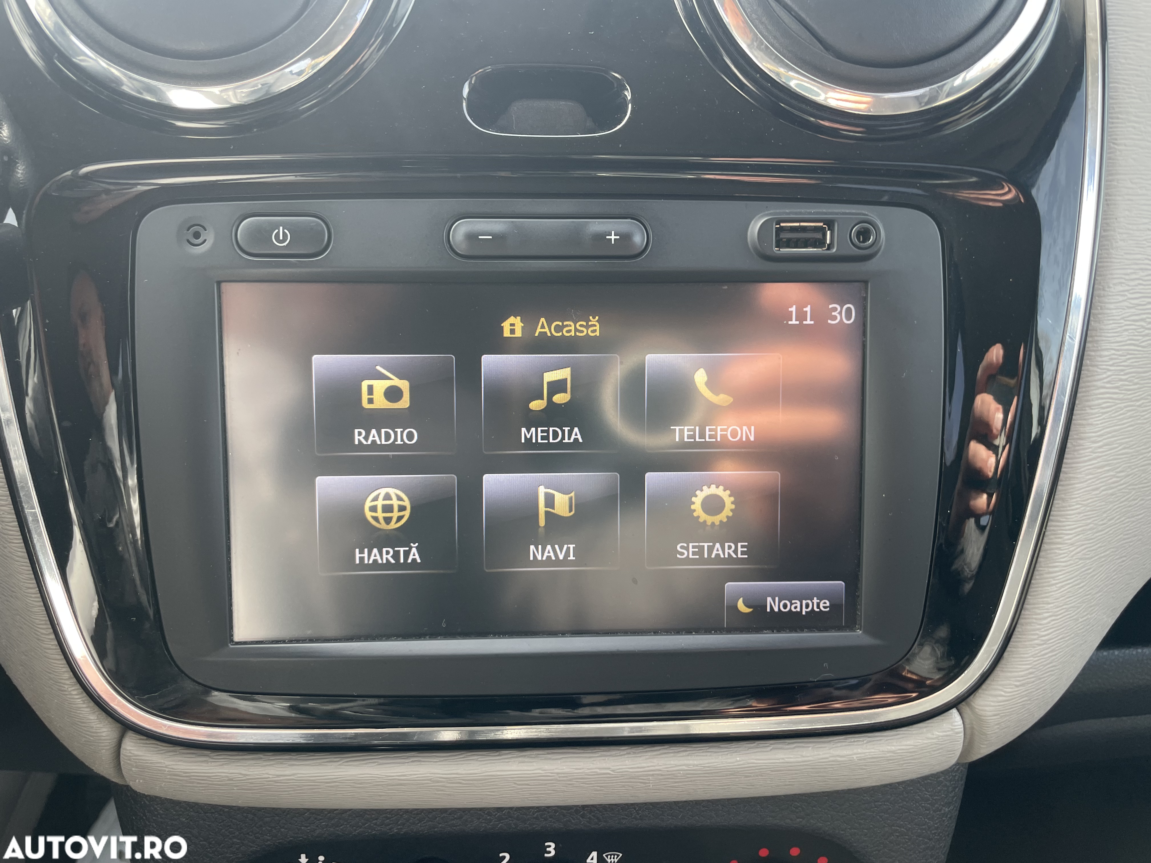 Dacia Lodgy 1.2 TCe 115 CP Laureate - 12