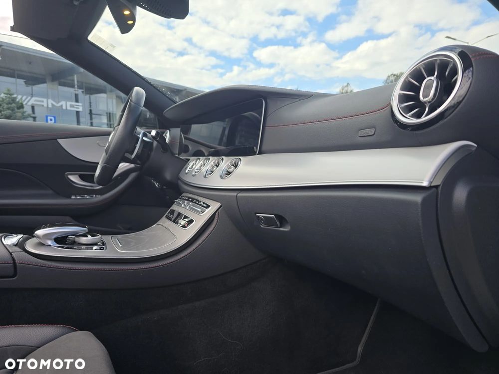 Mercedes-Benz Klasa E AMG 53 4Matic AMG Speedshift 9G-TRONIC - 17