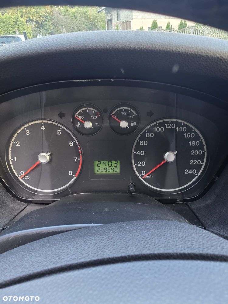 Ford Focus - 14