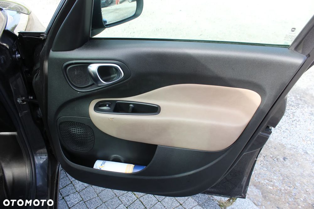 Fiat 500L 1.4 16V Urban - 22