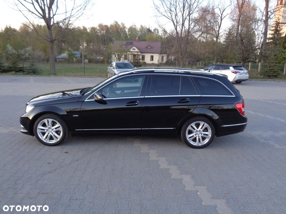 Mercedes-Benz Klasa C 200 (BlueEFFICIENCY) 7G-TRONIC Avantgarde - 10