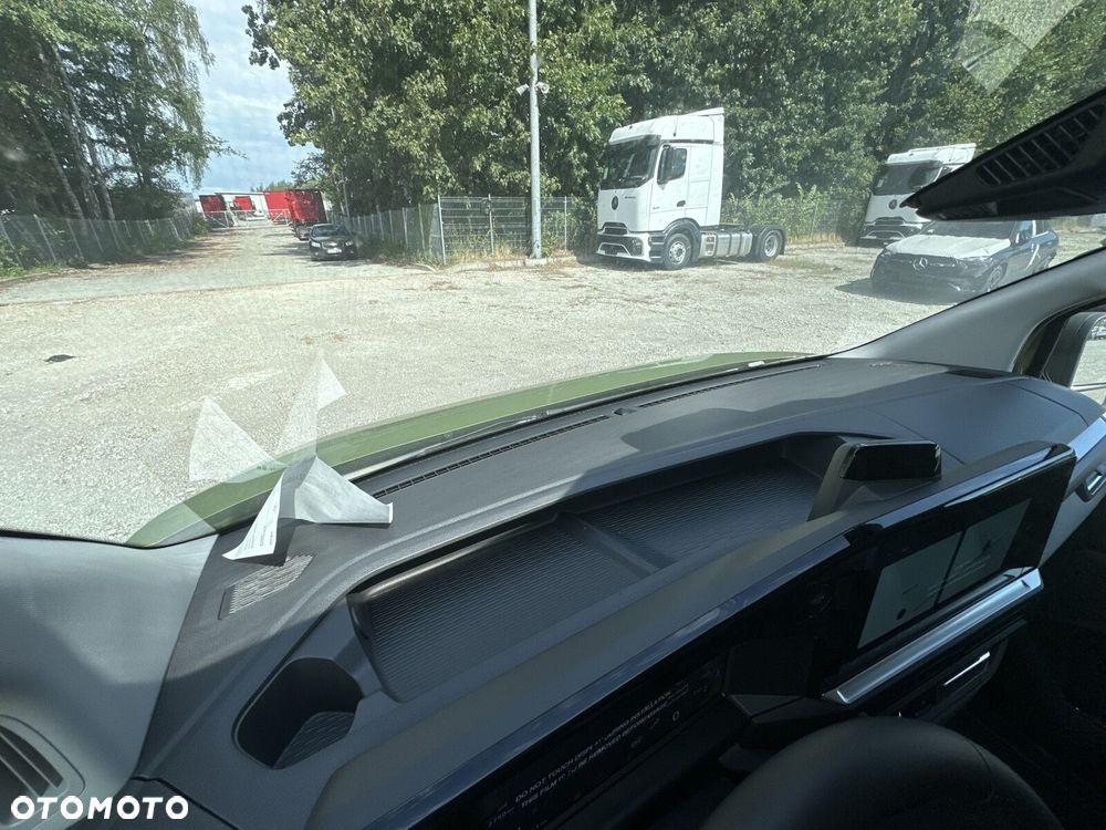 Volkswagen Transporter - 23