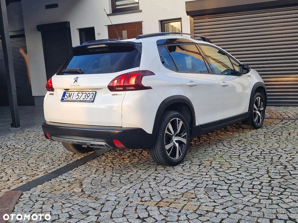 Peugeot 2008 PureTech 110 Stop&Start GT-Line Edition - 10