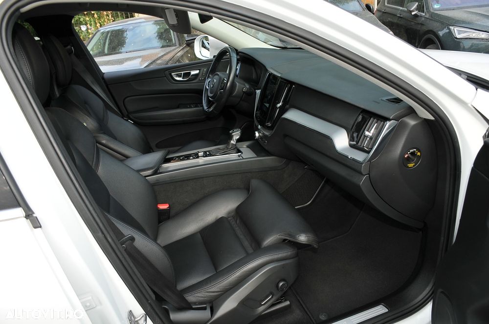 Volvo XC 60 - 8