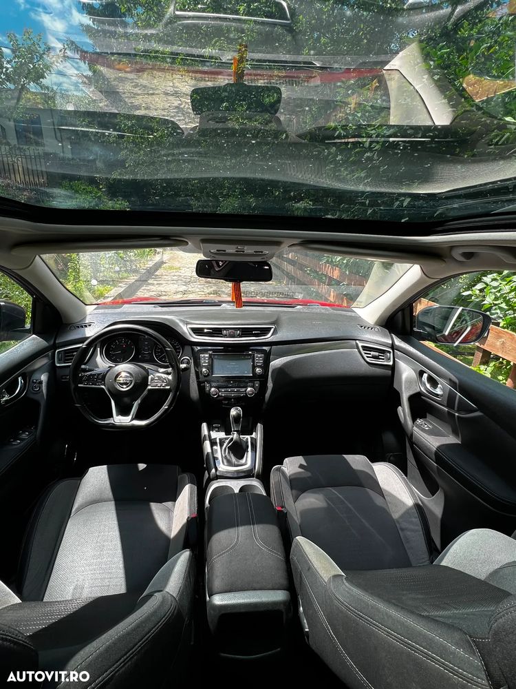Nissan Qashqai 1.2 DIG-T Xtronic TEKNA - 10