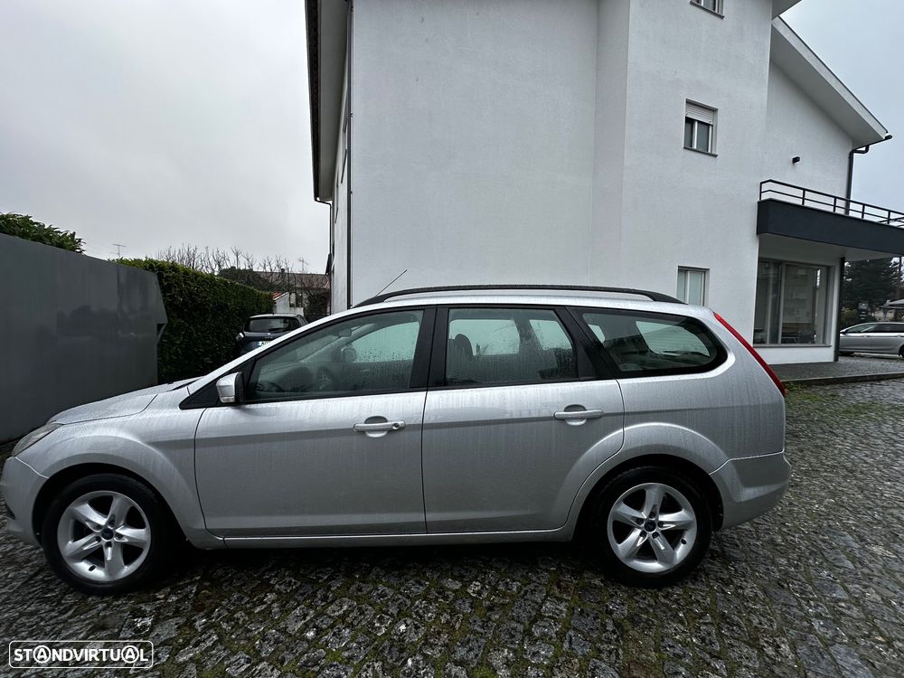 Ford Focus SW 1.6 TDCi Sport - 11