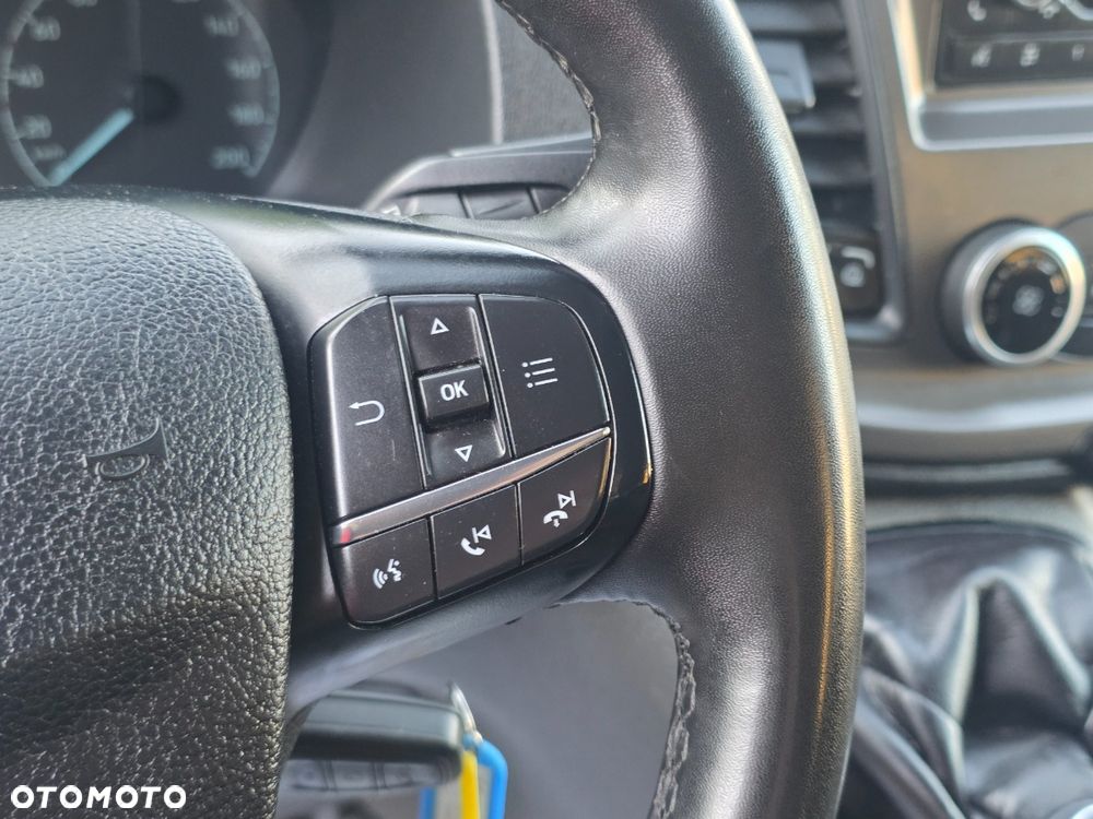 Ford Transit - 17