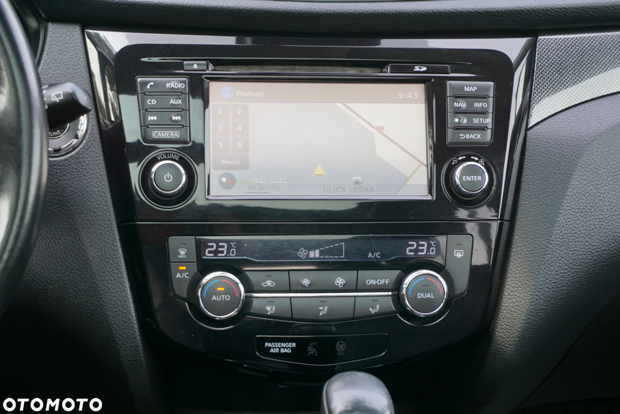 Nissan X-Trail 1.6 DCi N-Connecta 2WD Xtronic 7os - 28