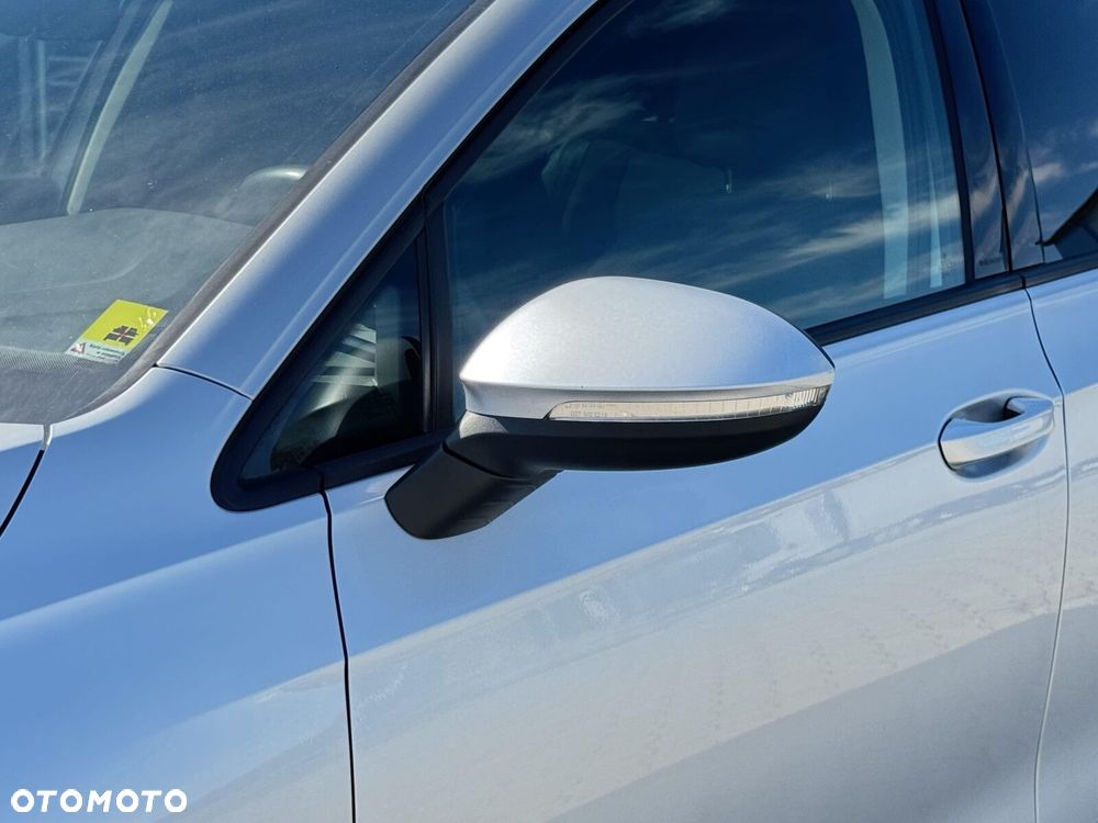 Volkswagen Golf Variant - 10