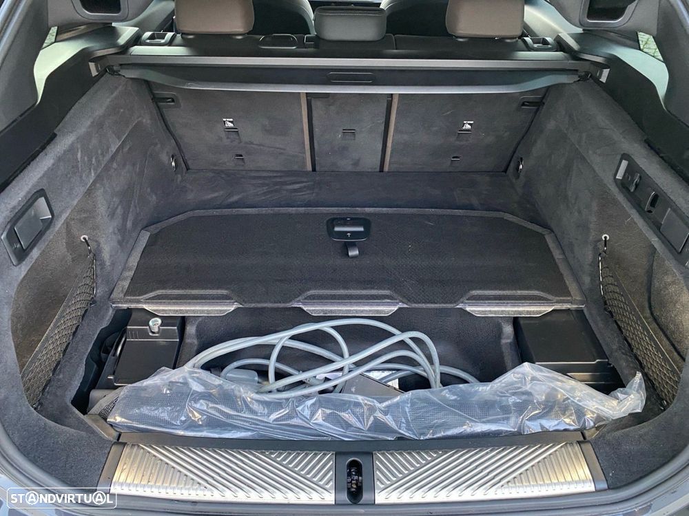 BMW i5 eDrive40 Pack Desportivo M - 23