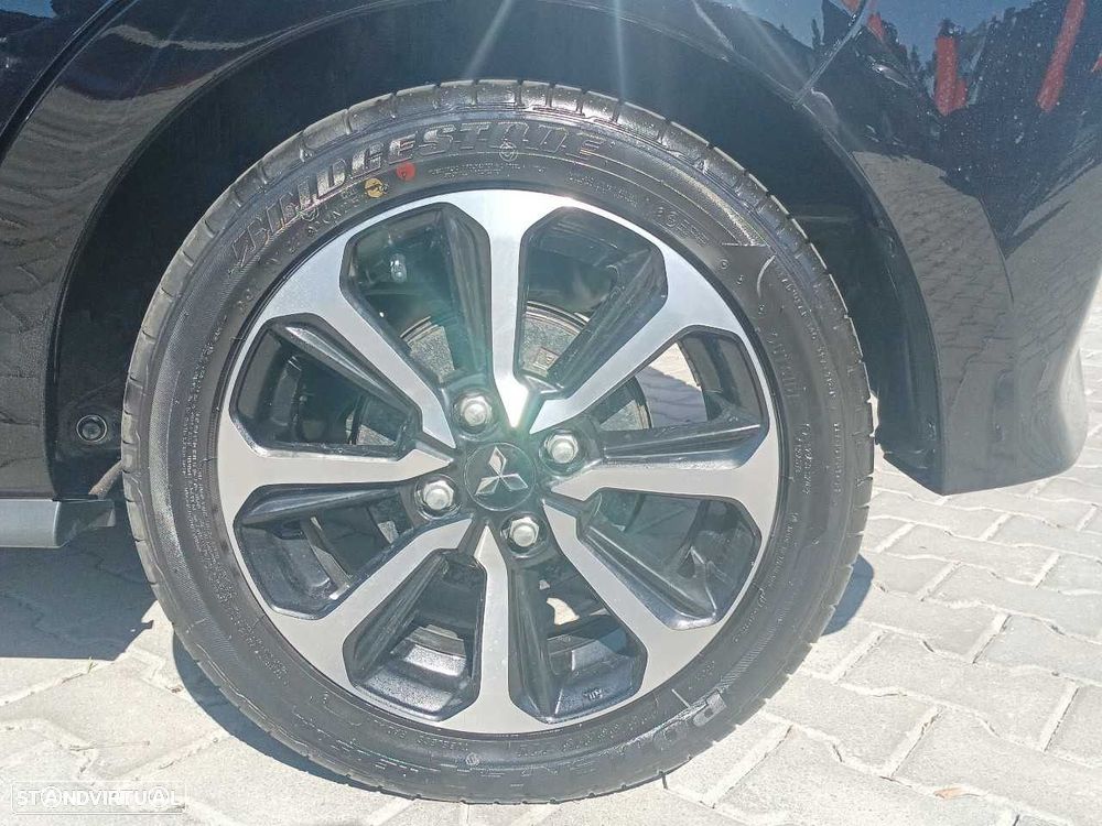 Mitsubishi Space Star 1.2 Intense Connect Edition - 16
